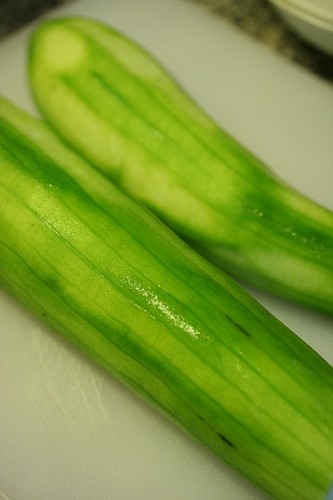 peel sigua loofah squash