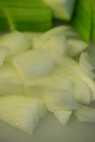 cut onion