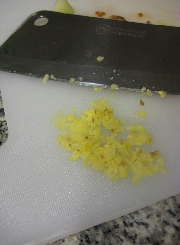 dice ginger finely